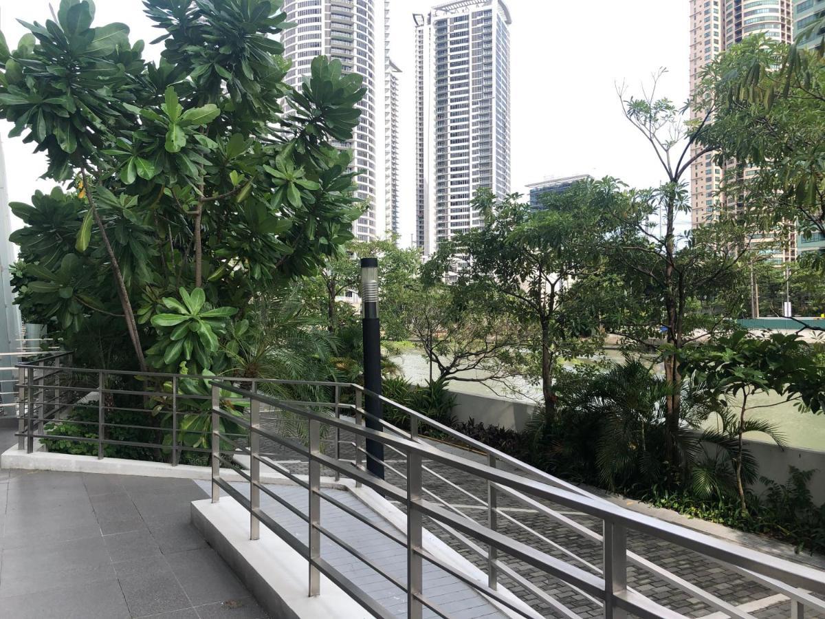 Luxxe Interior Design Condo - Novotel Residences At Acqua Private Residences Mandaluyong ภายนอก รูปภาพ